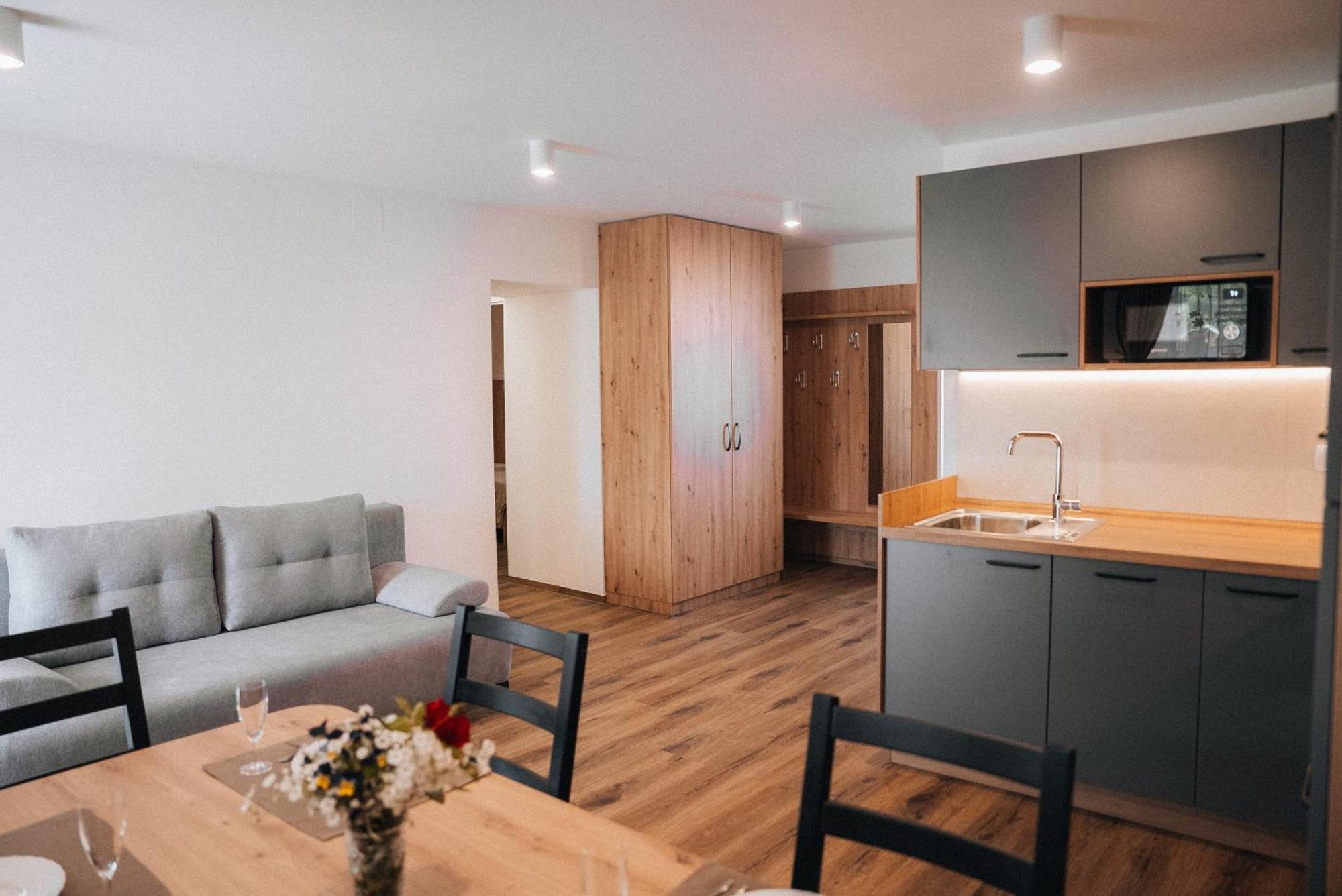 Podlipnik Apartments Kranjska Gora Buitenkant foto